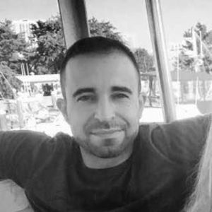 Meet your Posher, João